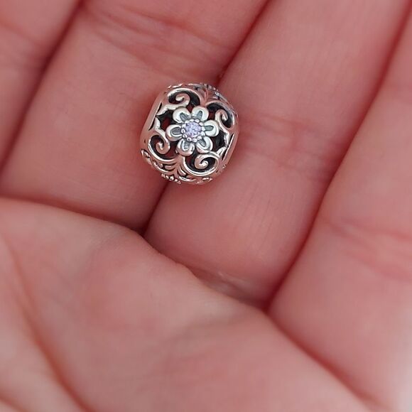 925 Silver Vintage Purple Flower Charm - Picture 2 of 10